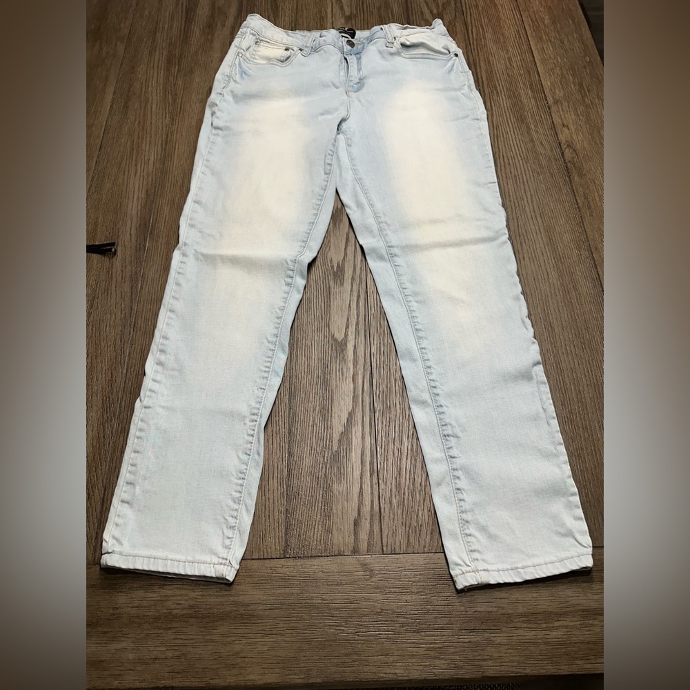 Earl Skinny Ankle Straight Leg Jeans - Size 10